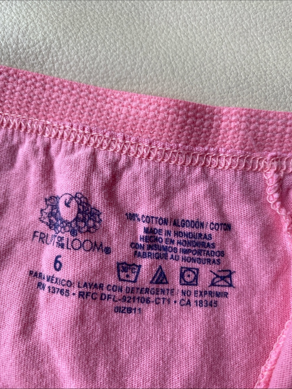 Fruit of the Loom 100% cotton Boyshort Panties - Size Medium (8-10) - 5 pack - Picture 3 of 15